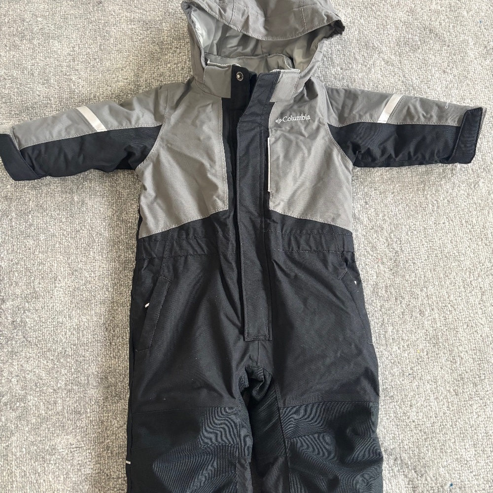 Columbia snow suit